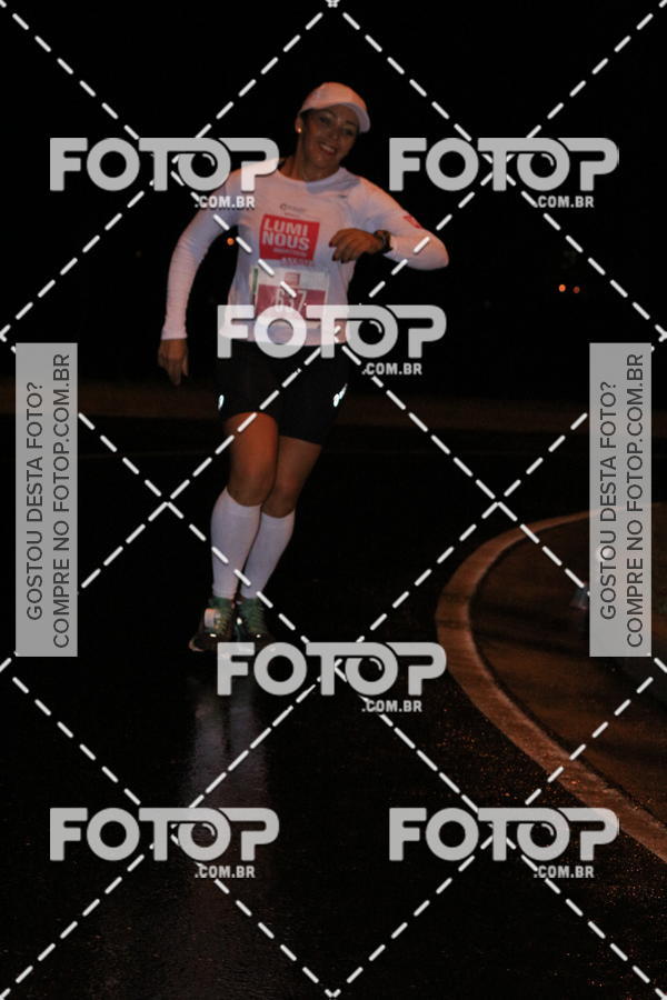 Buy your photos of the eventLuminous Run on Fotop