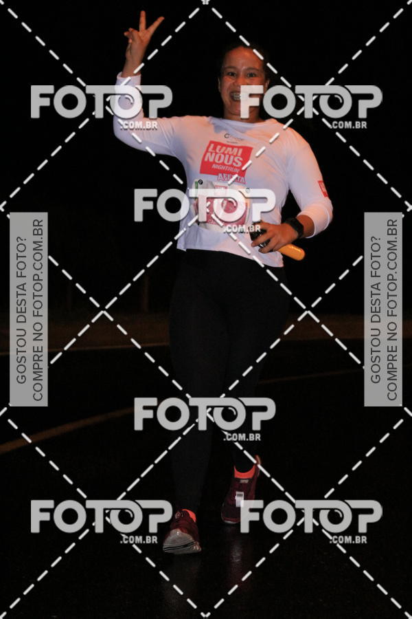 Buy your photos of the eventLuminous Run on Fotop