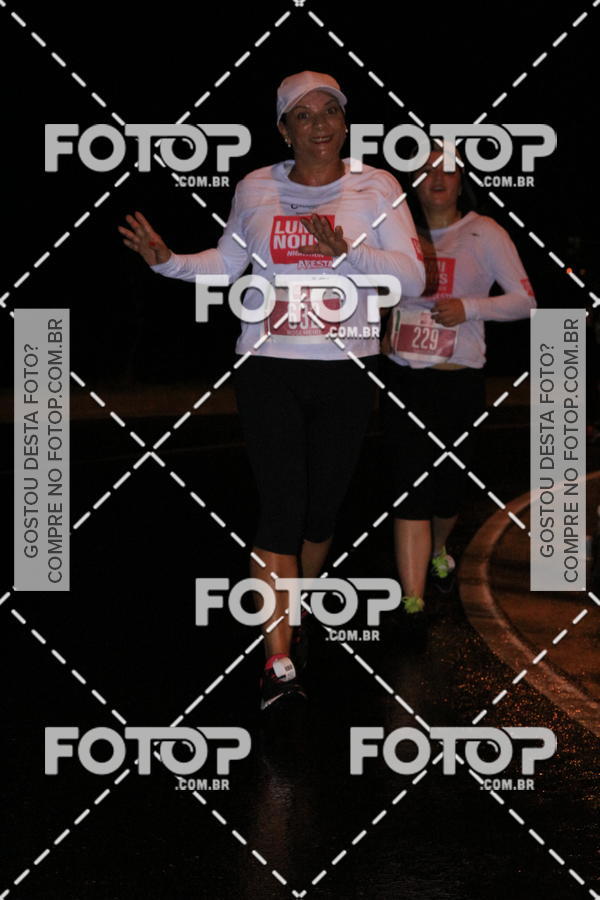 Buy your photos of the eventLuminous Run on Fotop