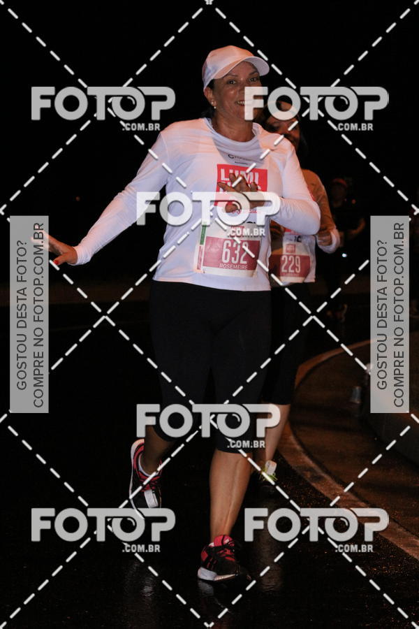 Buy your photos of the eventLuminous Run on Fotop