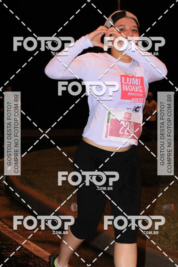 Buy your photos of the eventLuminous Run on Fotop
