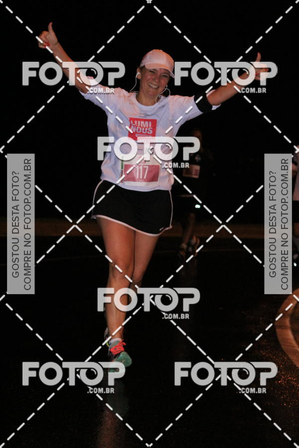 Buy your photos of the eventLuminous Run on Fotop