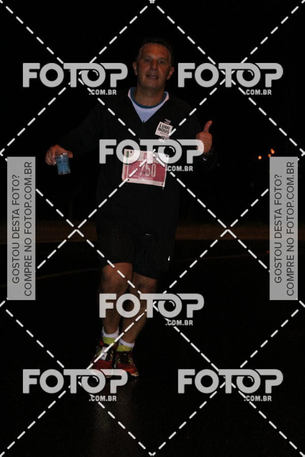 Buy your photos of the eventLuminous Run on Fotop