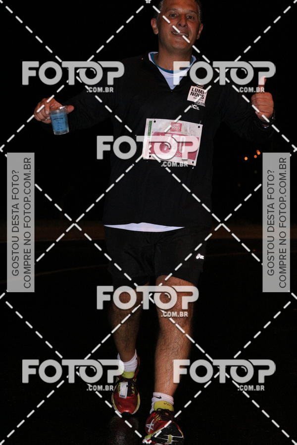 Buy your photos of the eventLuminous Run on Fotop