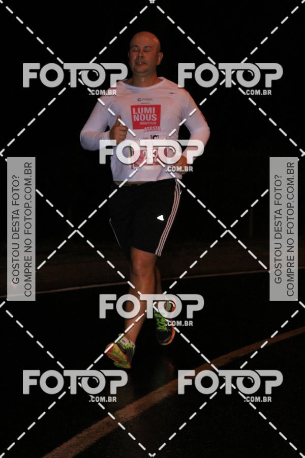 Buy your photos of the eventLuminous Run on Fotop