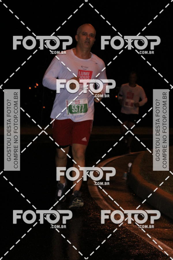 Buy your photos of the eventLuminous Run on Fotop