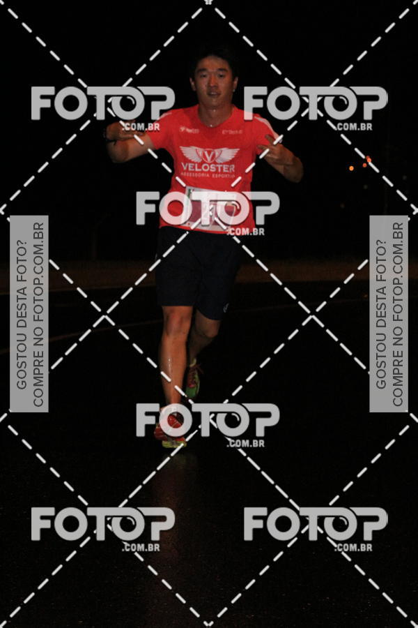 Buy your photos of the eventLuminous Run on Fotop