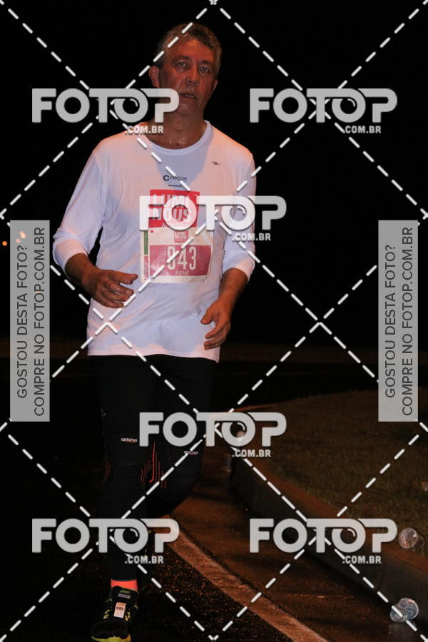 Buy your photos of the eventLuminous Run on Fotop