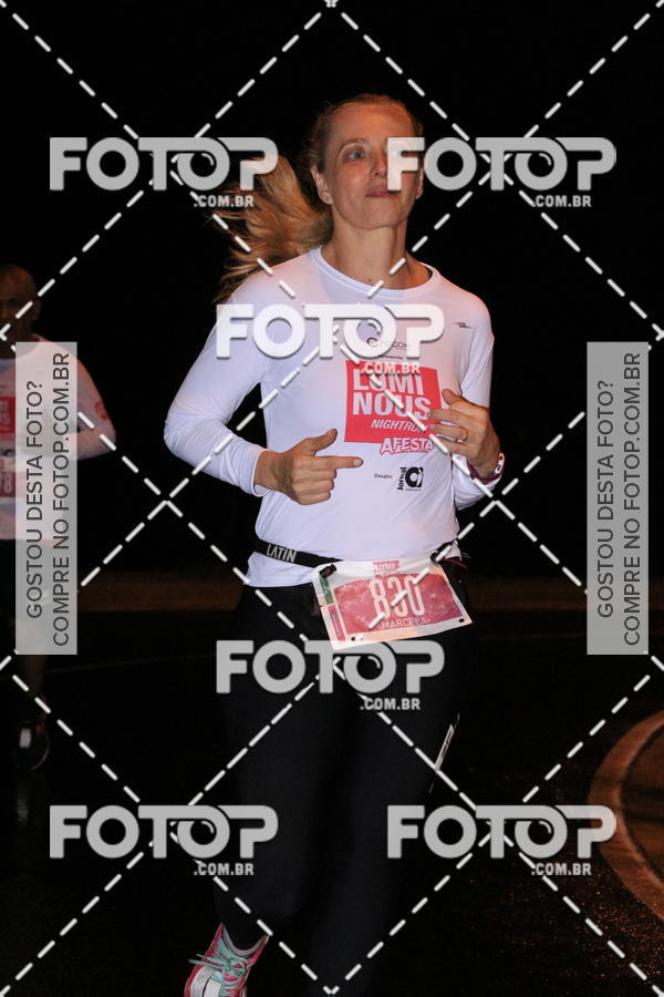 Buy your photos of the eventLuminous Run on Fotop