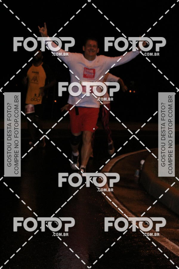 Buy your photos of the eventLuminous Run on Fotop