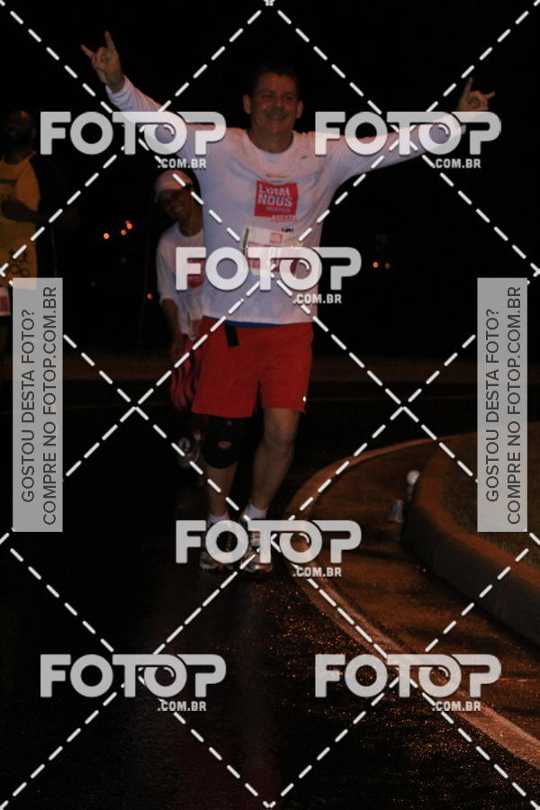 Buy your photos of the eventLuminous Run on Fotop