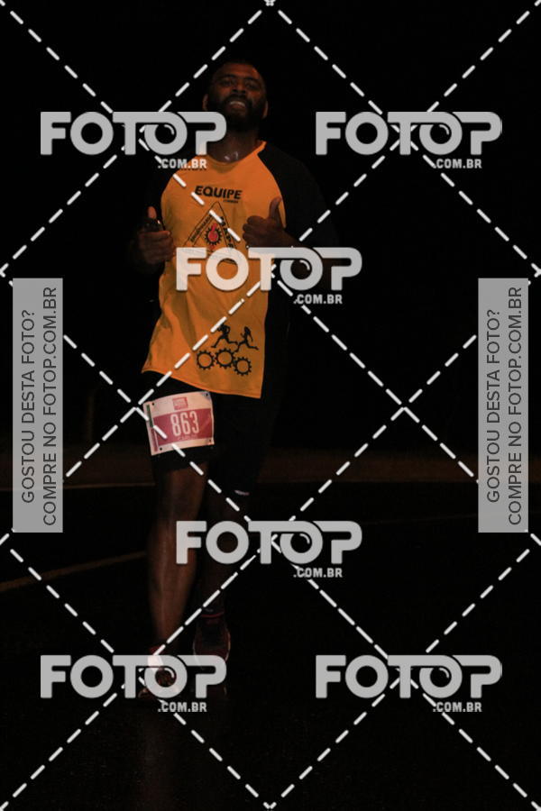 Buy your photos of the eventLuminous Run on Fotop