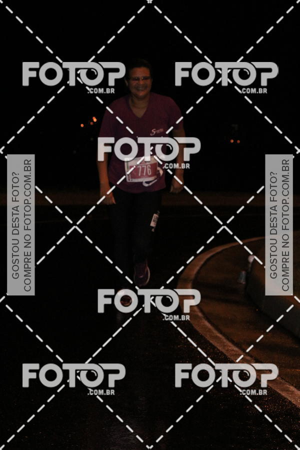 Buy your photos of the eventLuminous Run on Fotop