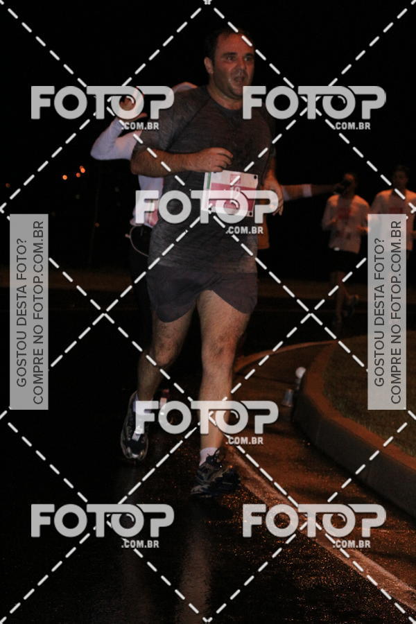 Buy your photos of the eventLuminous Run on Fotop