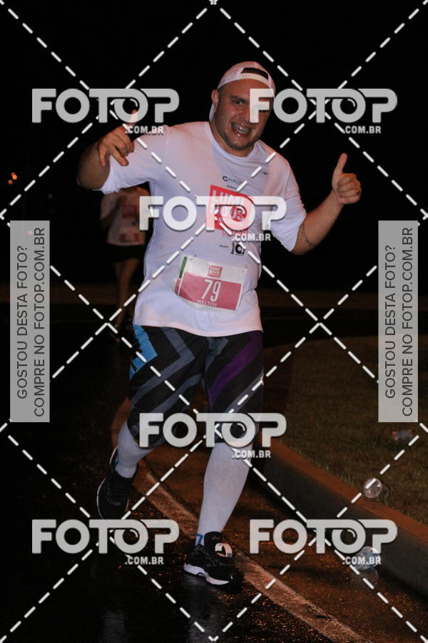 Buy your photos of the eventLuminous Run on Fotop