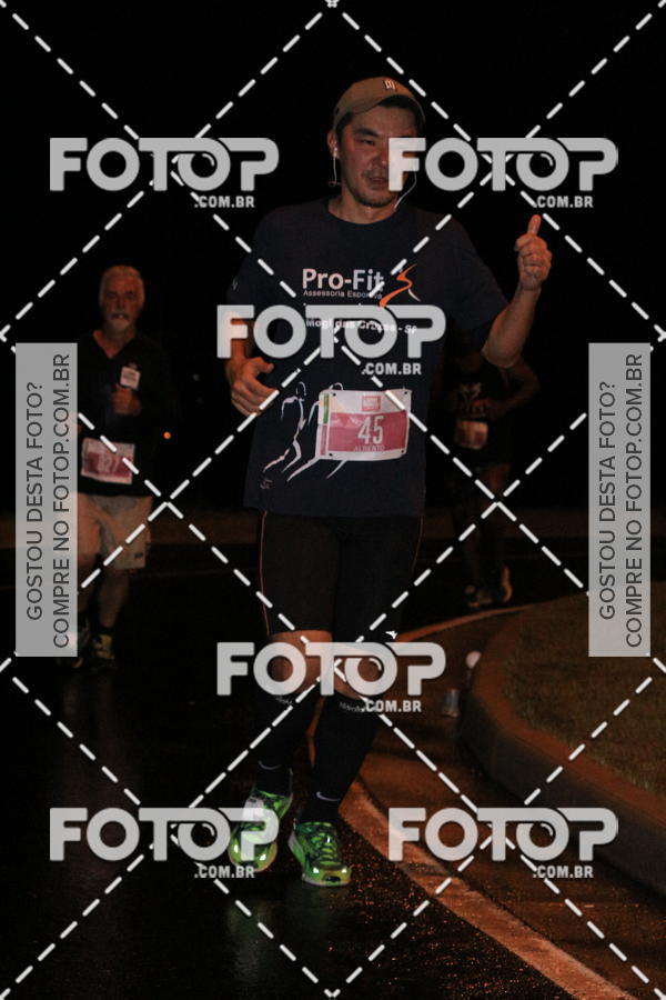 Buy your photos of the eventLuminous Run on Fotop