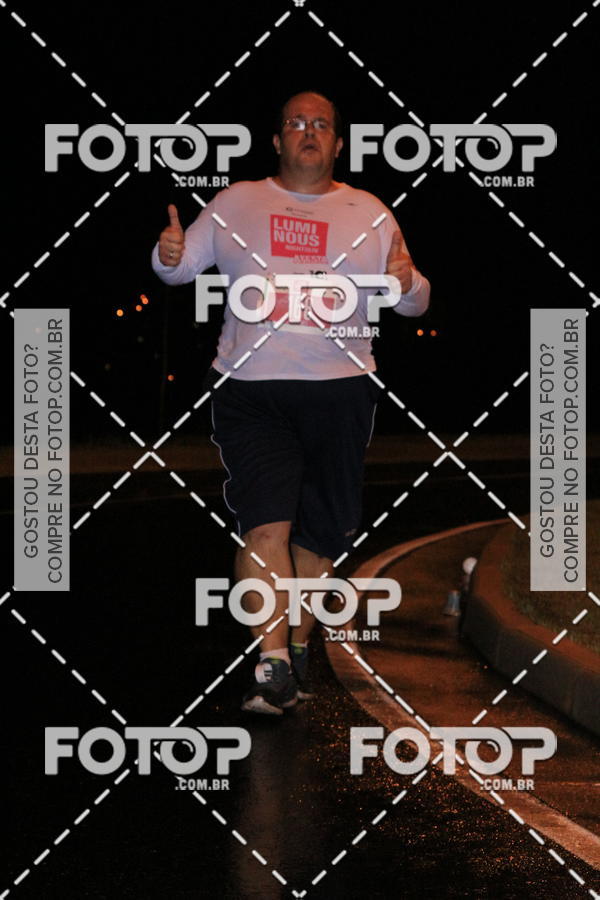 Buy your photos of the eventLuminous Run on Fotop
