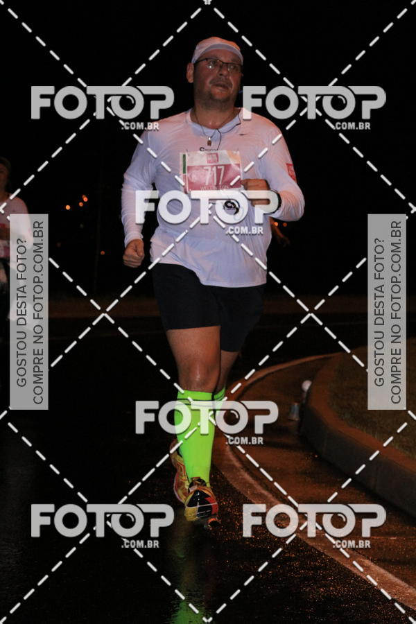 Buy your photos of the eventLuminous Run on Fotop