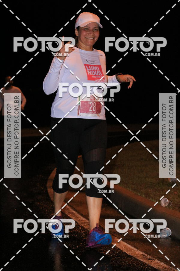 Buy your photos of the eventLuminous Run on Fotop