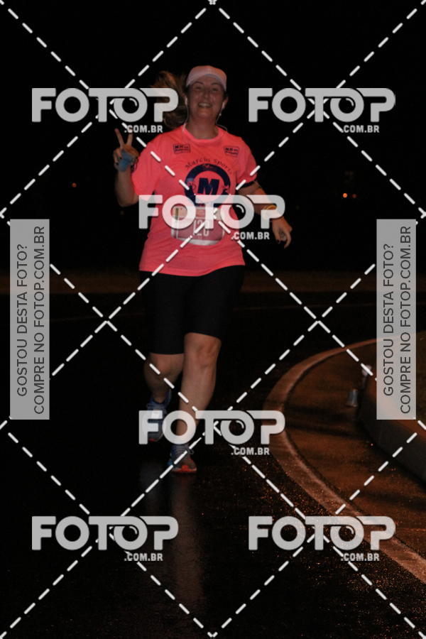 Buy your photos of the eventLuminous Run on Fotop