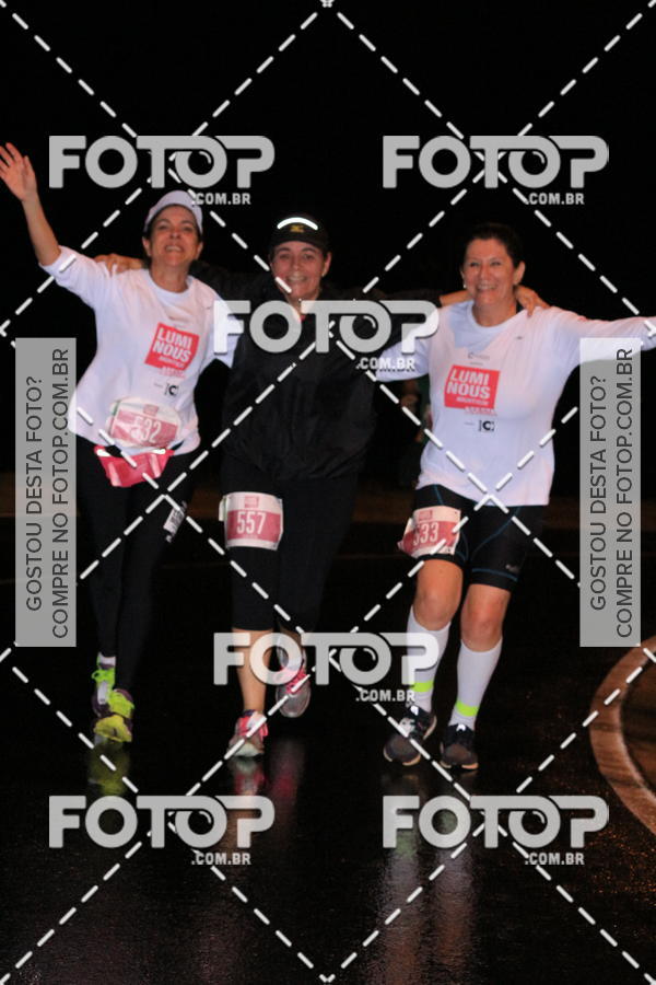 Buy your photos of the eventLuminous Run on Fotop