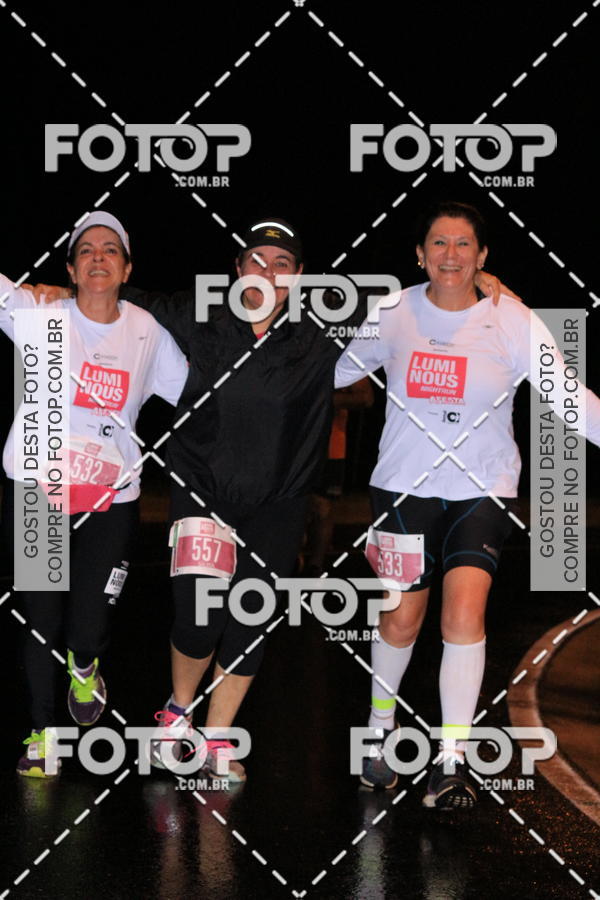 Buy your photos of the eventLuminous Run on Fotop