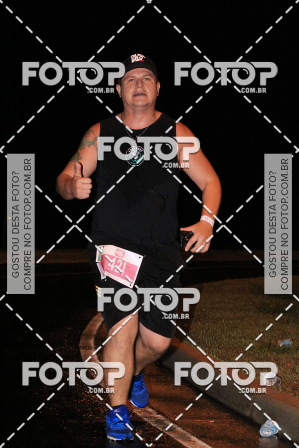 Buy your photos of the eventLuminous Run on Fotop