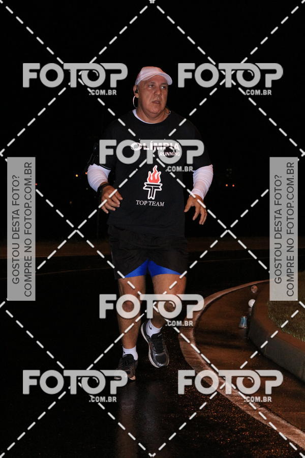 Buy your photos of the eventLuminous Run on Fotop