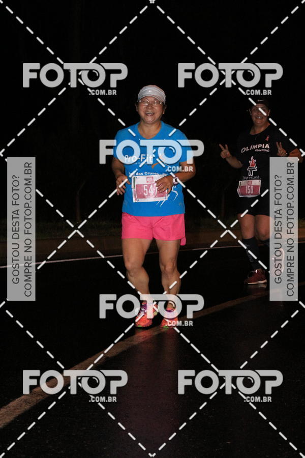 Buy your photos of the eventLuminous Run on Fotop