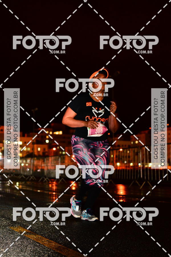 Buy your photos of the eventLuminous Run on Fotop