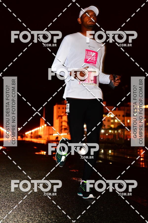 Buy your photos of the eventLuminous Run on Fotop
