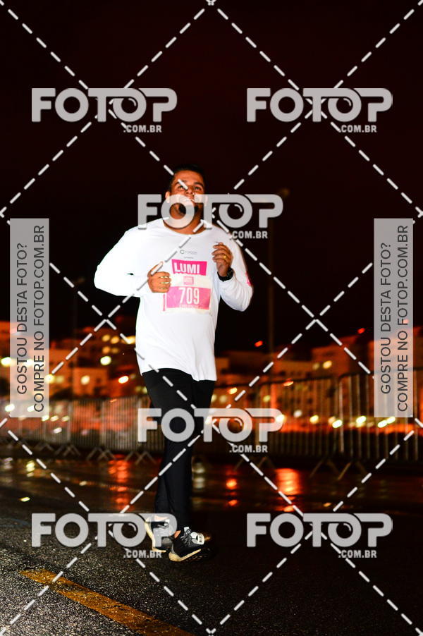 Buy your photos of the eventLuminous Run on Fotop
