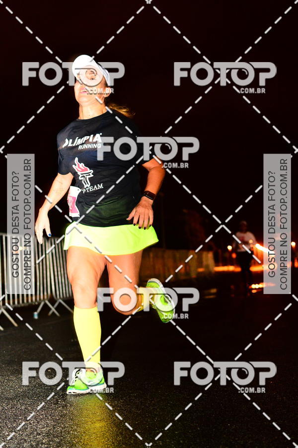 Buy your photos of the eventLuminous Run on Fotop