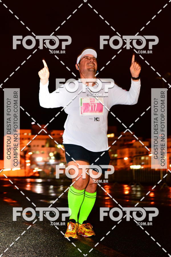 Buy your photos of the eventLuminous Run on Fotop