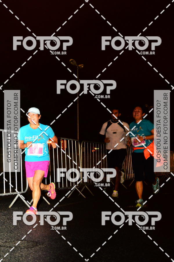 Buy your photos of the eventLuminous Run on Fotop