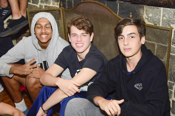 Buy your photos of the eventISSL Season 1 27 a 01/10/17 on Fotop