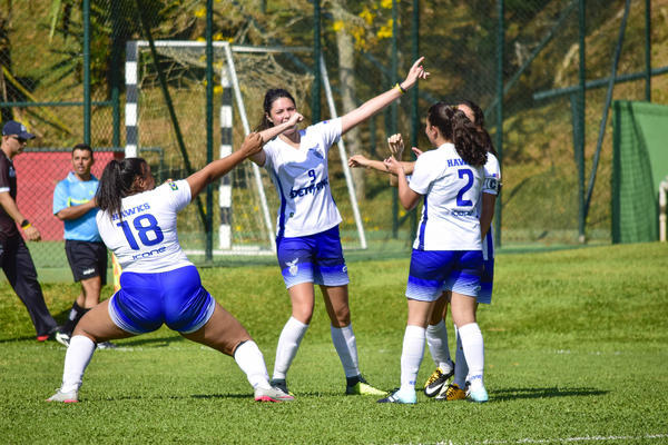 Buy your photos of the eventISSL Season 1 27 a 01/10/17 on Fotop