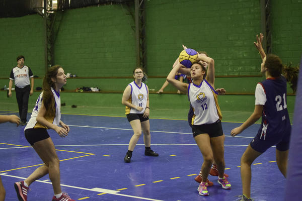 Buy your photos of the eventISSL Season 1 27 a 01/10/17 on Fotop