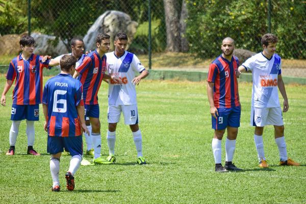 Buy your photos of the eventISSL Season 1 27 a 01/10/17 on Fotop