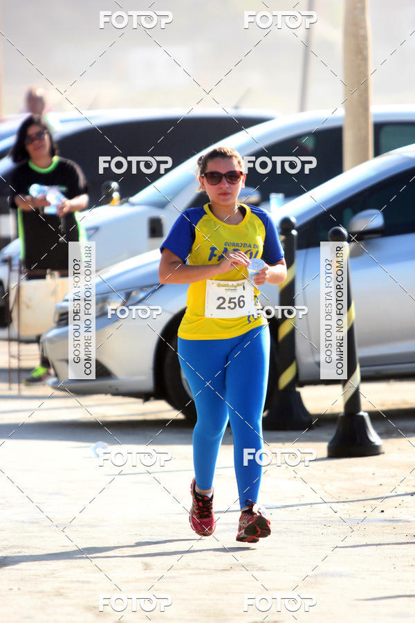 Buy your photos of the eventCorrida do Farol on Fotop