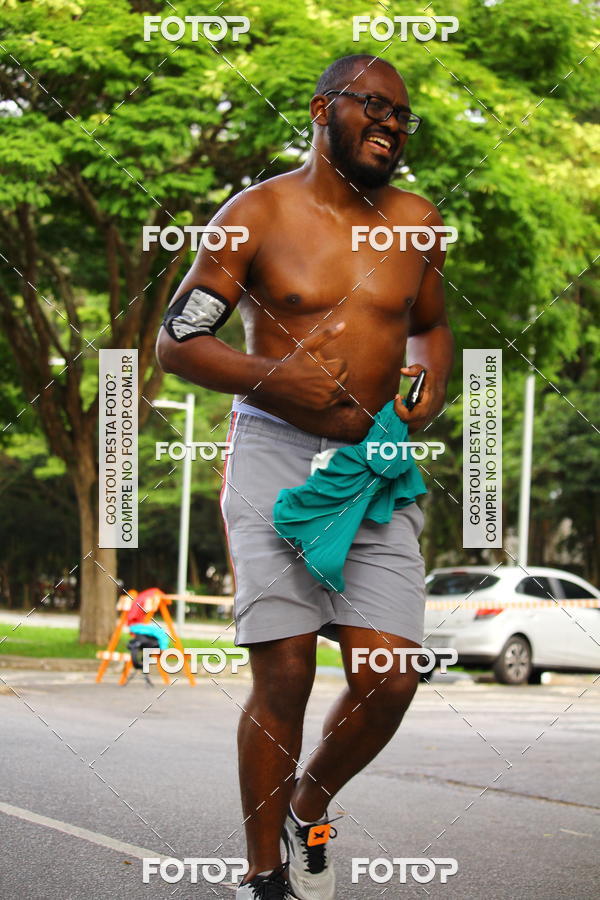 Buy your photos of the event7� Corrida e Caminhada AC Camargo on Fotop