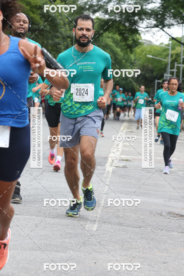Buy your photos of the event7� Corrida e Caminhada AC Camargo on Fotop