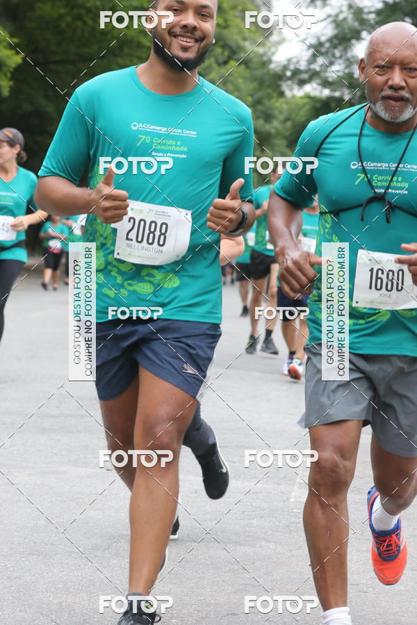 Buy your photos of the event7� Corrida e Caminhada AC Camargo on Fotop