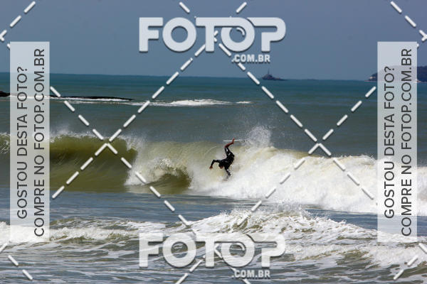 Buy your photos of the eventFree Surf  - Praia do Pecado 01/10/17 on Fotop