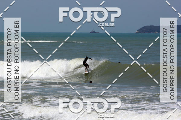 Buy your photos of the eventFree Surf  - Praia do Pecado 01/10/17 on Fotop