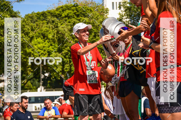 Buy your photos of the eventFluminense Run on Fotop