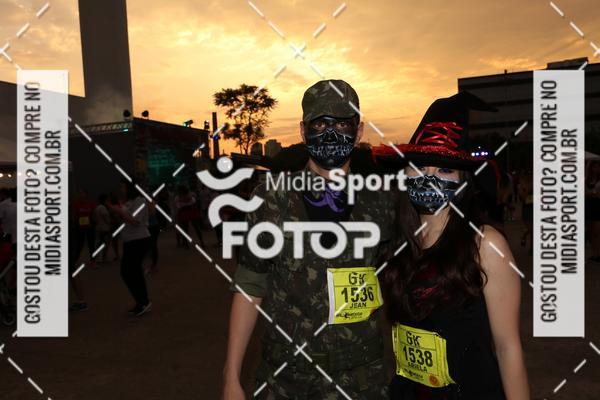 Buy your photos of the eventHalloween Run on Fotop