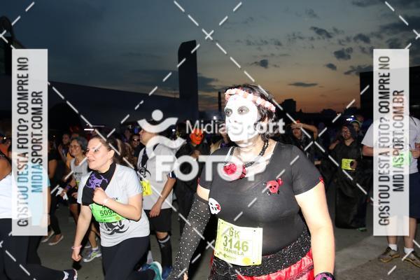 Buy your photos of the eventHalloween Run on Fotop