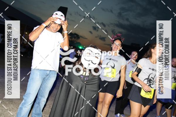 Buy your photos of the eventHalloween Run on Fotop