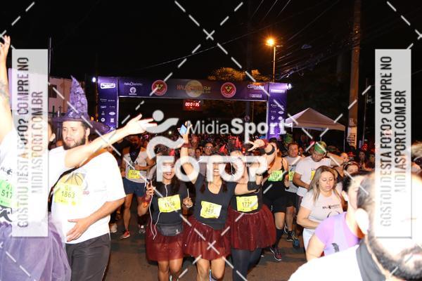 Buy your photos of the eventHalloween Run on Fotop